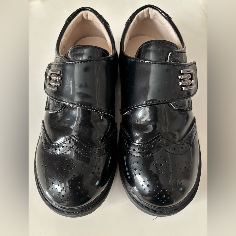 Little boy dress shoes size 11.5, all leather and rubber sole